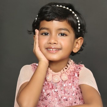 SHANAYA M